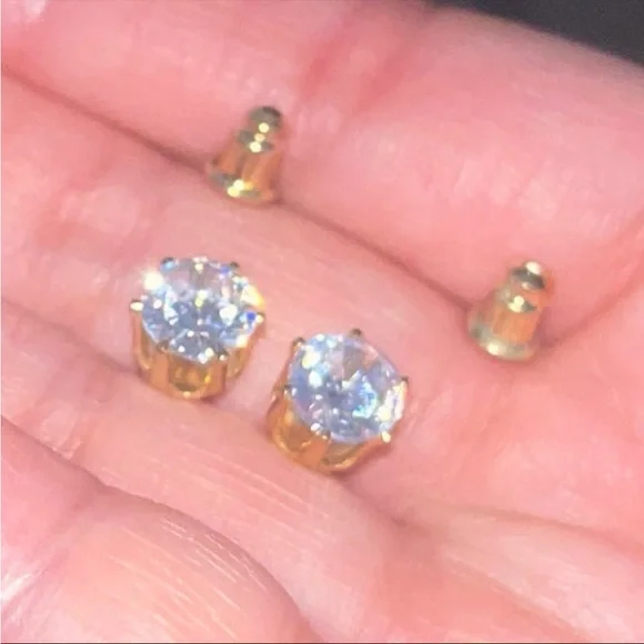 Gold Crystal Earrings (Studs) Made with Swarovski Crystal - Picture 1 of 3
